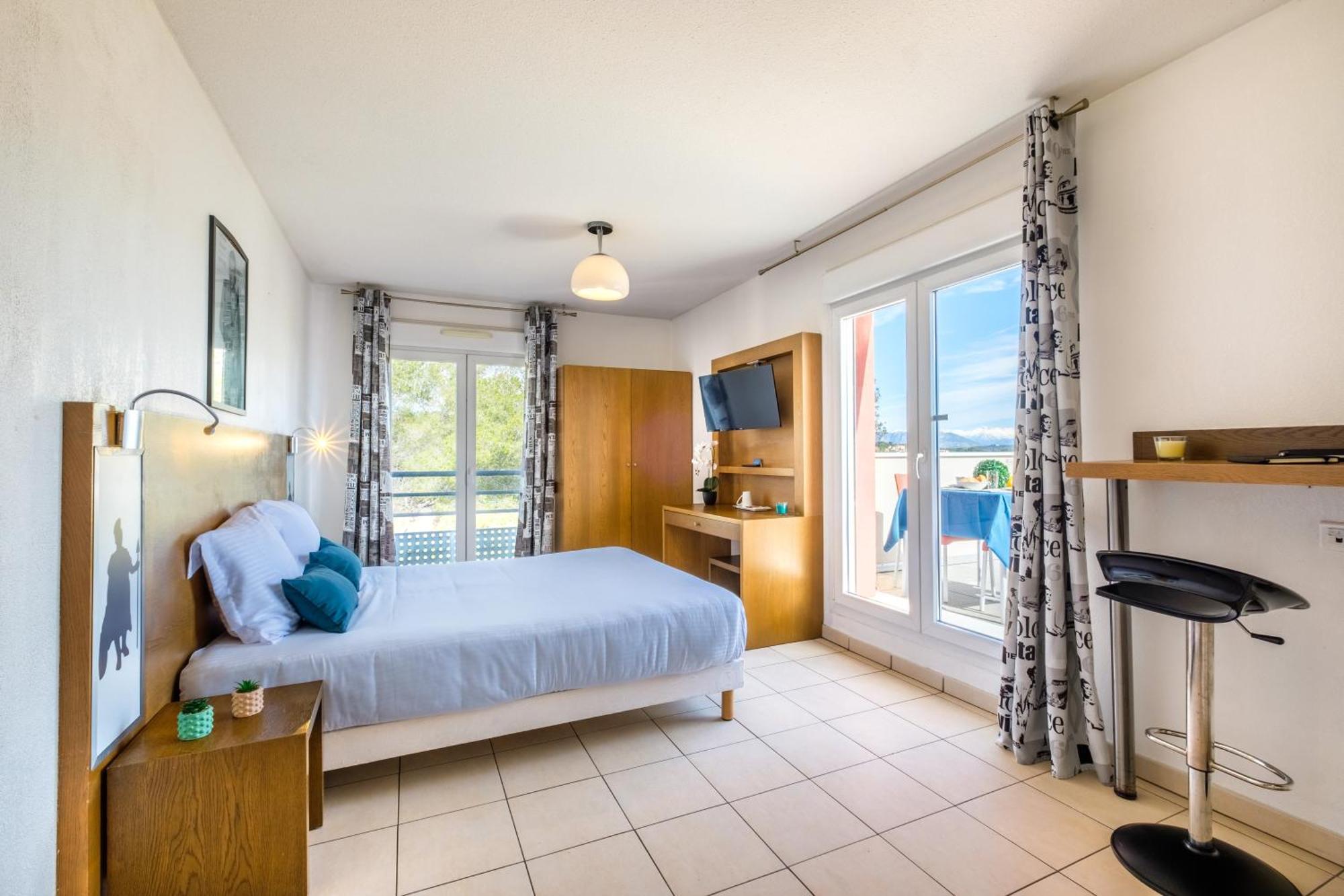 Zenitude Hôtel-Résidences Le Maestria Antibes Esterno foto
